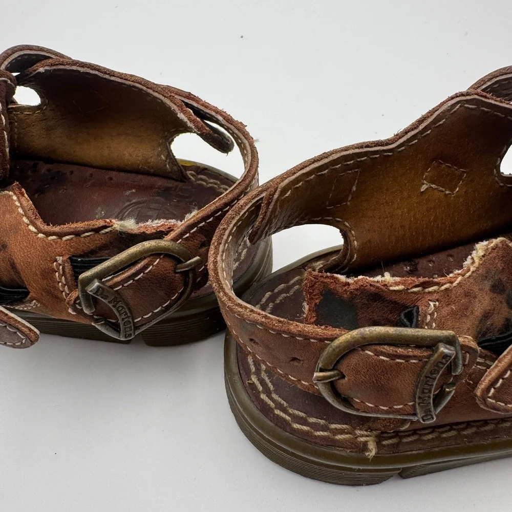 Dr. Martens 6447 Kids Brown Leather‎ Fisherman Sandals Size 13 Buckle AirWair